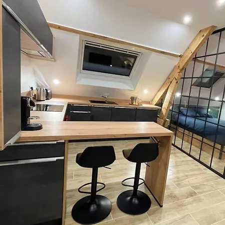 Hypercentre : Vue Cathedrale - Verriere - Cosy * Амьен